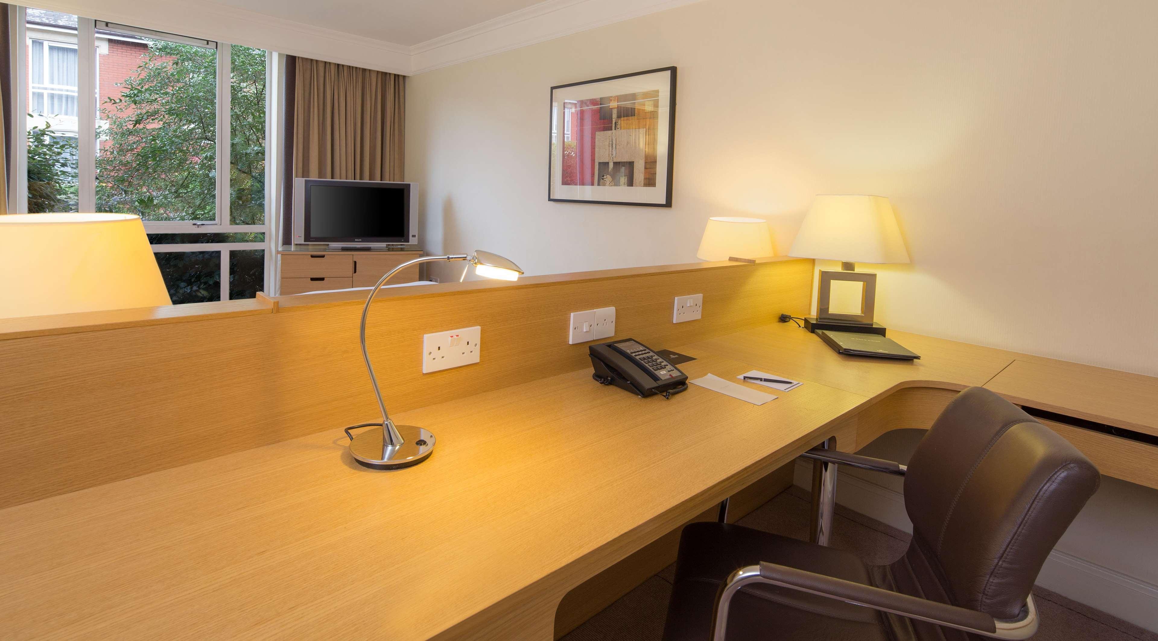 Hilton Leicester Hotel Bagian luar foto