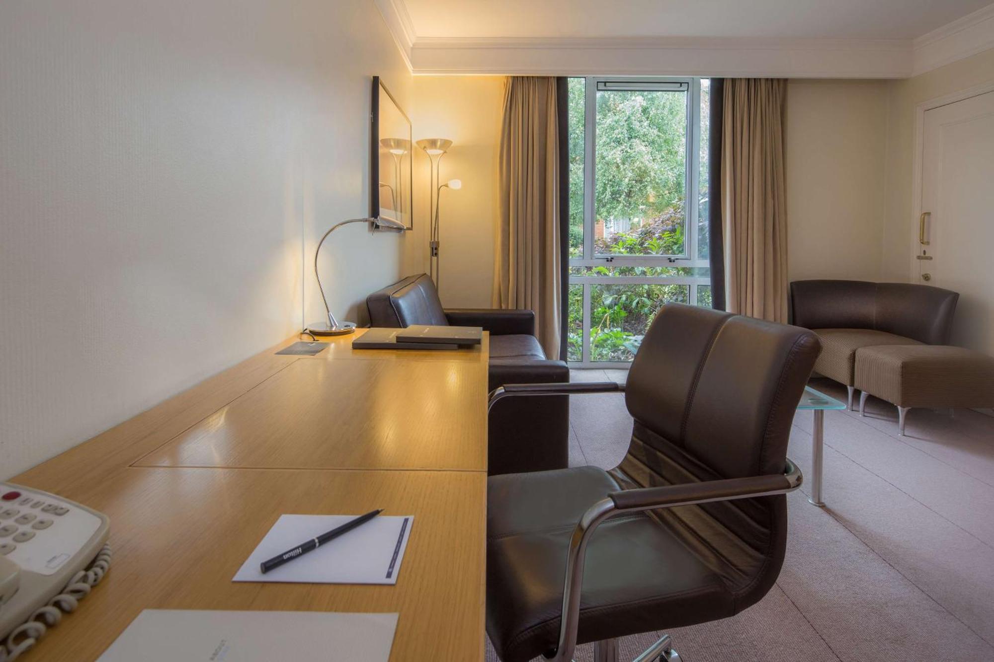 Hilton Leicester Hotel Bagian luar foto